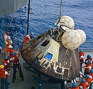 Apollo13-load on deck crop1