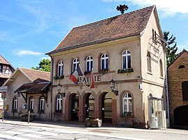 The town hall in Breuschwickersheim