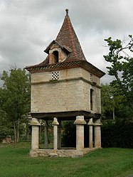The dovecote in Labastide-de-Lévis