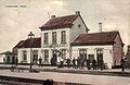 The railway station beginning 20th Century postcard