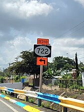 Detour sign in Aibonito barrio-pueblo