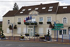 The town hall in Saint-Fargeau-Ponthierry