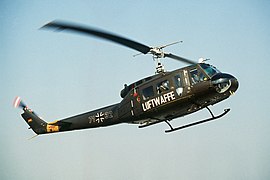 Bell UH-1 mit Aufsetzkufen