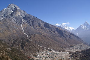 The mountain Khumbila above the villages Khumjung and Kunde. In the background you can see Mount Everest, Lhotse and Ama Dablam