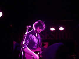 Elkas performing in 2007