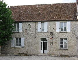 The town hall in Vulaines-lès-Provins