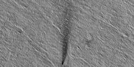 Long plume, as seen by HiRISE under HiWish program