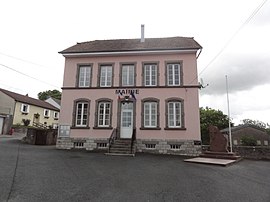 The town hall in Oberstinzel