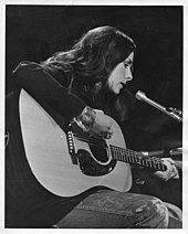 Lotti Golden performing, Nashville, Tenn., 1971 text