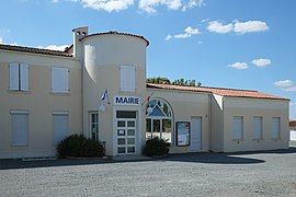 The town hall in Chambon