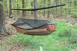 Bridge hammock with bugnet