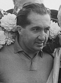 Alberto Ascari nach seinem Sieg beim Großen Preis der Niederlande 1952