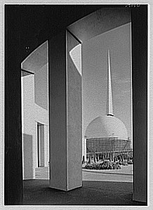 The Trylon and Perisphere, symbols of the 1939 World's Fair