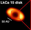 Protoplanetare Scheibe mit LkCa 15b im Inneren
