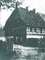 Ehemalige Mühle, sogenannte Rauberweihermühle, bis 1897 Adelssitz, ab 1840 auch als Gasthaus genutzt