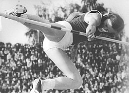 Die Olympiasiegerin von 1976 Rosemarie Ackermann blieb als Vierte hier überraschend ohne Medaille