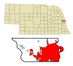 Lage von Omaha im Douglas County (unten) und in Nebraska (oben)