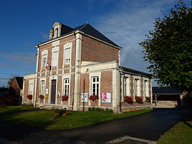 The town hall in Grandchamp