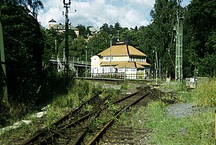 Old station of Stocksund, now replaced with a station some hundred metres to the north-west, where the rails go straighter allowing for higher speed