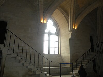 Stairways in the Salle des gardes to the Argent and Cesar towers