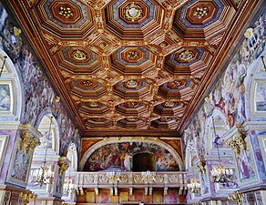 Musician's Gallery and the coffered ceiling of the ballroom