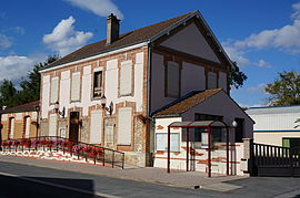 The town hall in Saint-Hilaire-au-Temple