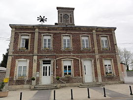 The town hall and school of Monceau-lès-Leups