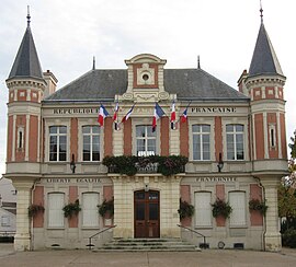 The town hall in Mouroux