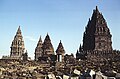 hinduistischer Prambanan-Tempelkomplex