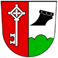 Gemeinde Erlbach Gespalten von Rot und Silber, vorne ein senkrecht stehender silberner Schlüssel, hinten über grünem Dreiberg eine schwarze Pflugschar.