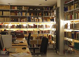 Thomas Mann-Bibliothek im Obergeschoss