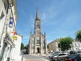 The church and surroundings in Mirambeau