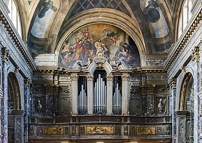 Inside facade with organ