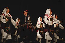 Serbian traditional clothing from Gl