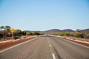 Gone Driveabout 25, Great Northern Highway near Payne's Find, Western Australia, 25 Oct. 2010 - Flickr - PhillipC.jpg