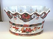 Jingdezhen porcelain soft paste porcelain flower holder, famille rose, 1736–1796, Qianlong period