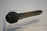 A shu (殳): three-edged spearhead with an octagonal end-head from the Tomb of Marquis Yi of Zeng