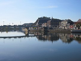 The river Meuse, the American Bridge, the Quai des Remparts, the Saint-Hilaire quarter and the Charlemont fort