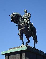 Statue of Willem II in The Hague.