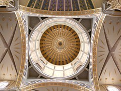 The cupola seen from the interior of the Basilica