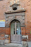 Door of the former Hôtel de Vesa (last quarter of the 16th century?), destroyed during the creation of Ozenne street.