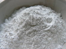 Powder of sodium benzoate