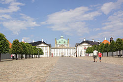 The plaza in front of Fredensborg Palace