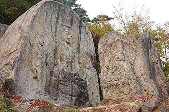 Steinreliefs auf dem Namsan
