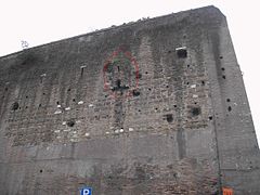 A latrine (circled in red) built into the wall near the Porta Salaria.