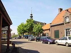 Broekhuizen town square