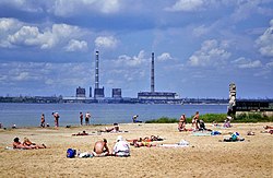 Svitlodarsk beach on the shore of the cooling pool of the Vuhlehirska Power Station