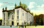 An early 20th-century postcard depicting the Czernowitz Synagogue.