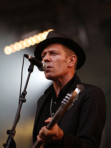 Paul Simonon at the Eurockéennes 2007 with The Good, the Bad & the Queen