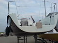 The stern of a modern sailboat (Tirion28)